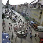 Schwibbogen Altstadt & Hotel 3*