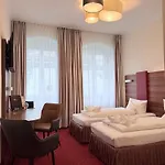 Schwibbogen Altstadt & Hotel