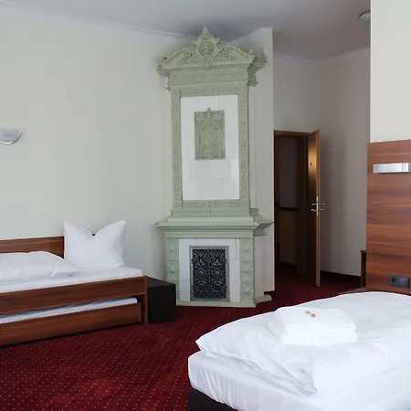 מלון Schwibbogen Altstadt & 3*