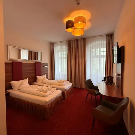 מלון Schwibbogen Altstadt &