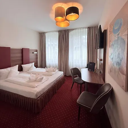 Hotel Schwibbogen Altstadt &