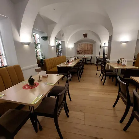 Hotel Schwibbogen Altstadt &
