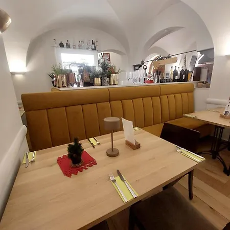 Hotel Schwibbogen Altstadt &