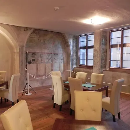 Hotel Schwibbogen 3*