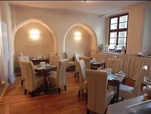 Schwibbogen Hotel 3*