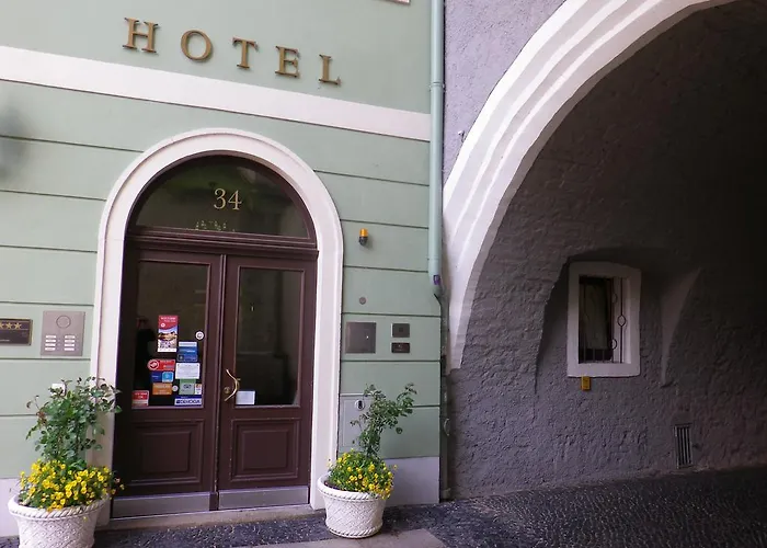 Schwibbogen Altstadt & فندق غورليتز