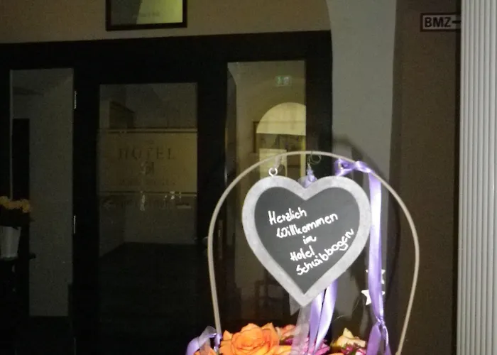 فندق Schwibbogen Altstadt & 3*