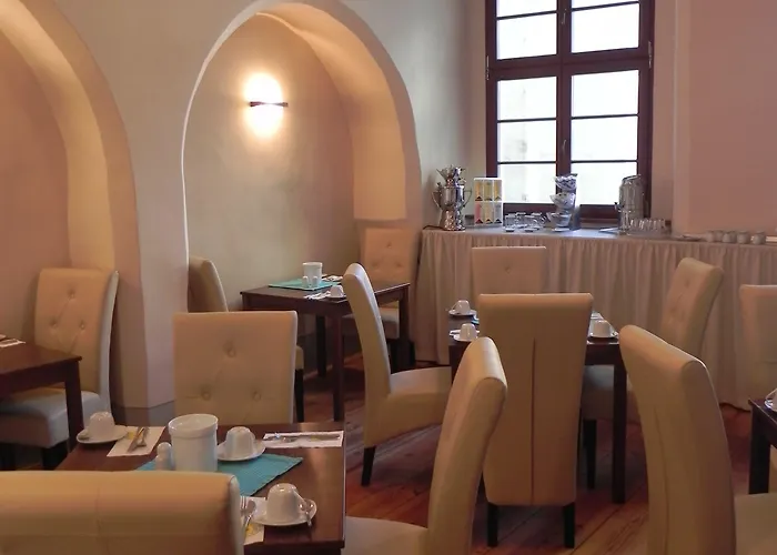 Schwibbogen Altstadt & فندق 3*