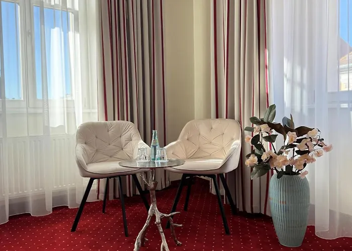 فندق Schwibbogen Altstadt &