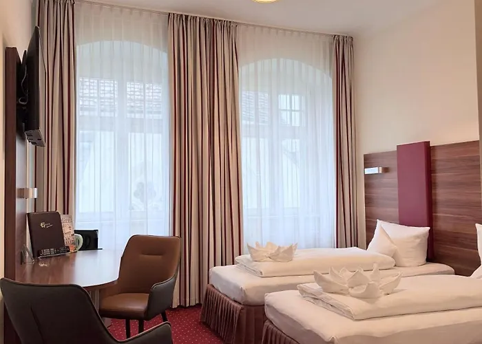 Schwibbogen Altstadt & Hotel