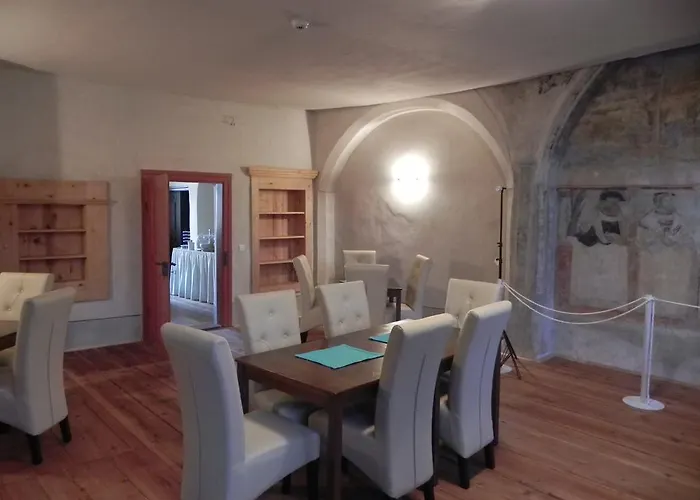 فندق Schwibbogen Altstadt &